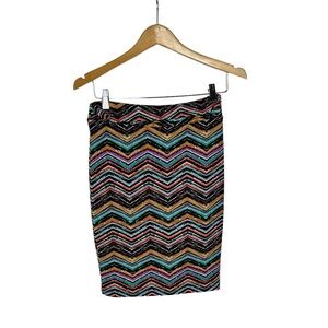 NWOT LuLaRoe ZigZag Pattern Cassie Pencil Skirt xs